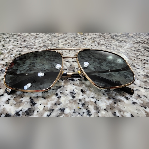 Givenchy Sunglasses - Picture 2 of 8